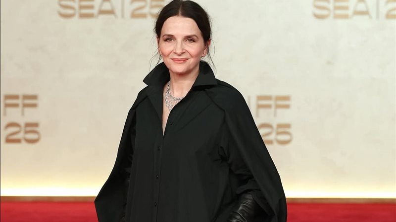 الممثلة والمخرجة