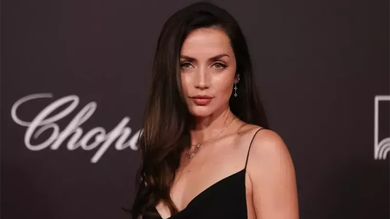 آنا دي أرماس