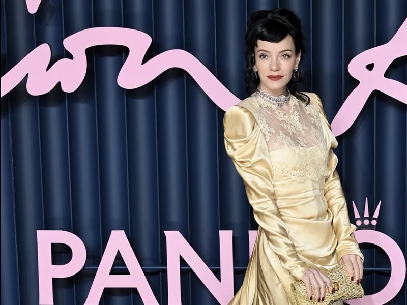 لندن تستقبل Fashion Awards 2025… ليلة تزدان بإطلالات عالمية وأسماء لامعة