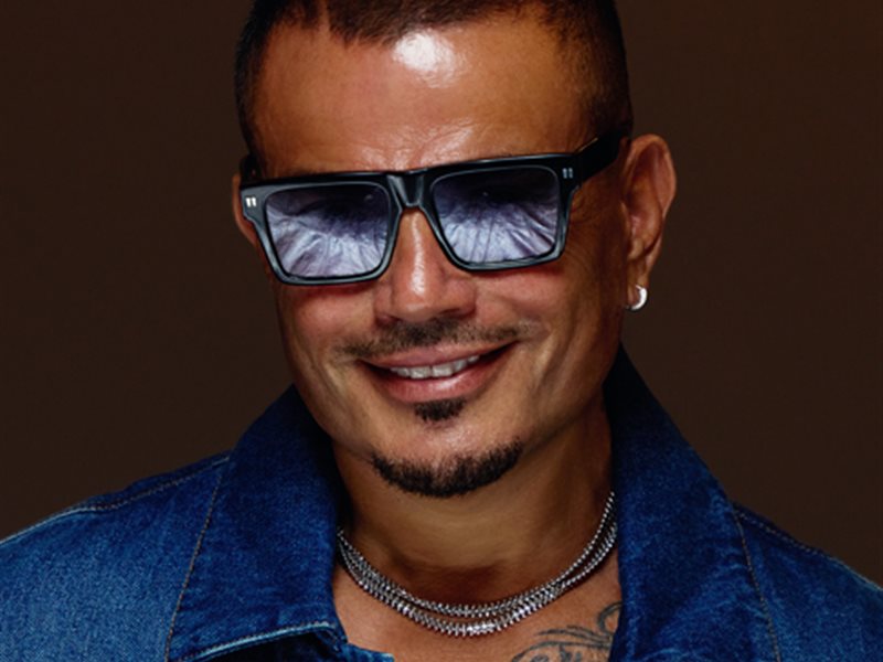 عمرو دياب يتربع على عرش الموسيقى العربية في 2025 كأفضل فنان وألبوم وأغنية على أنغامي