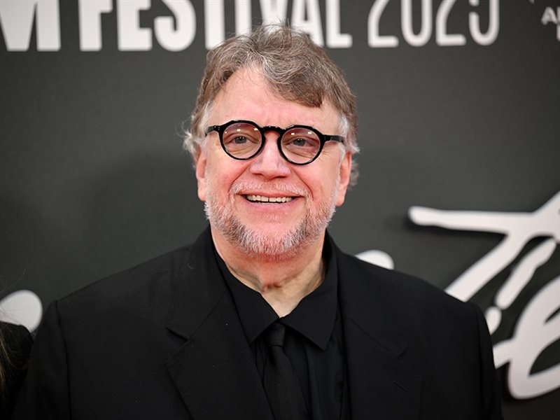 جييرمو ديل تورو يحصل على زمالة معهد الفيلم البريطاني