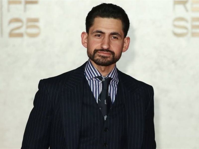 	الأناقة الرجالية تتصدّر المشهد في اليوم الخامس من مهرجان البحر الأحمر السينمائي