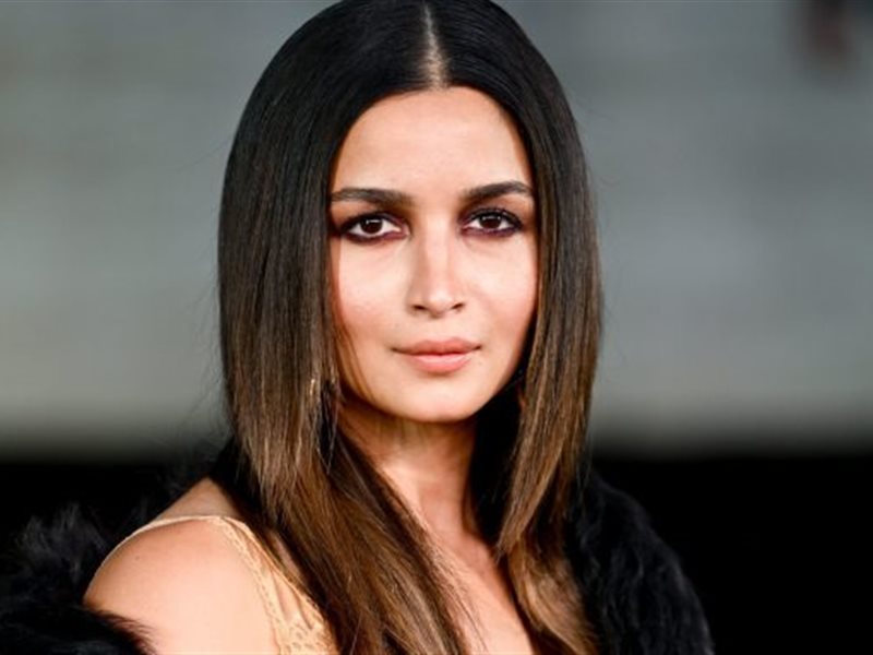 من البحر الأحمر .. علياء بهات تروج ل 