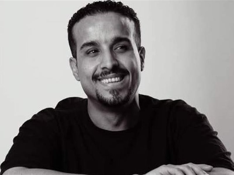 ماركوس عريان في البحر الأحمر بـ 