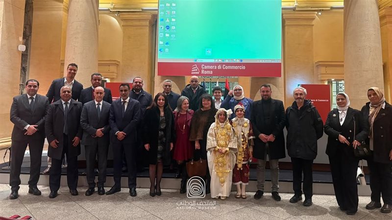 جانب من احتفال بافتتاح