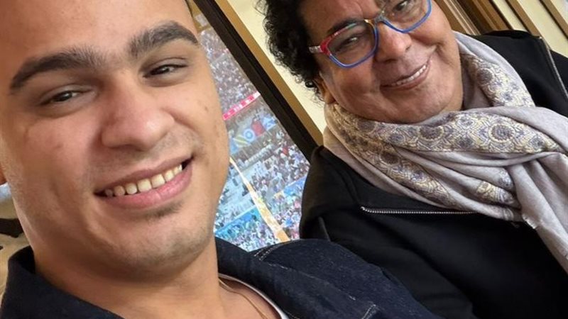 محمد منير ومصطفى