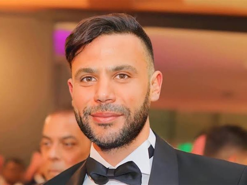 محمد إمام يوقف تصوير الكينج حدادًا على وفاة عمته