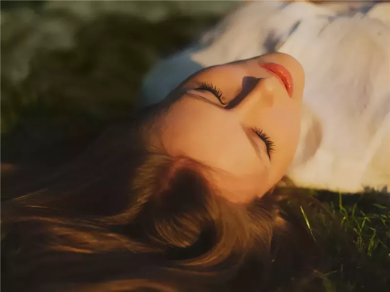 العناية بالبشرة