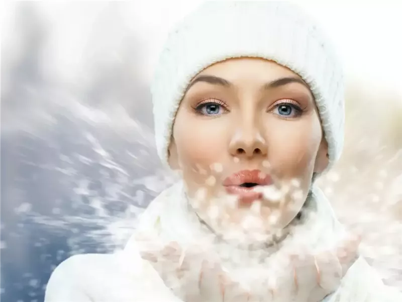 العناية بالبشرة