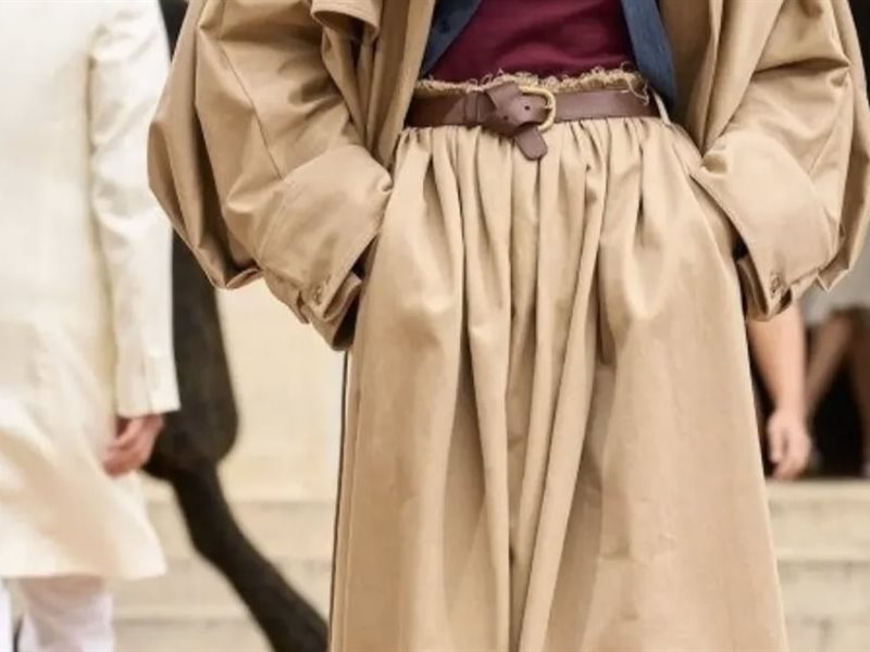 التنورة الكاميل